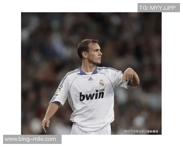 斯内德回忆贝尼特斯执教国米的艰难时光与不合适的时机